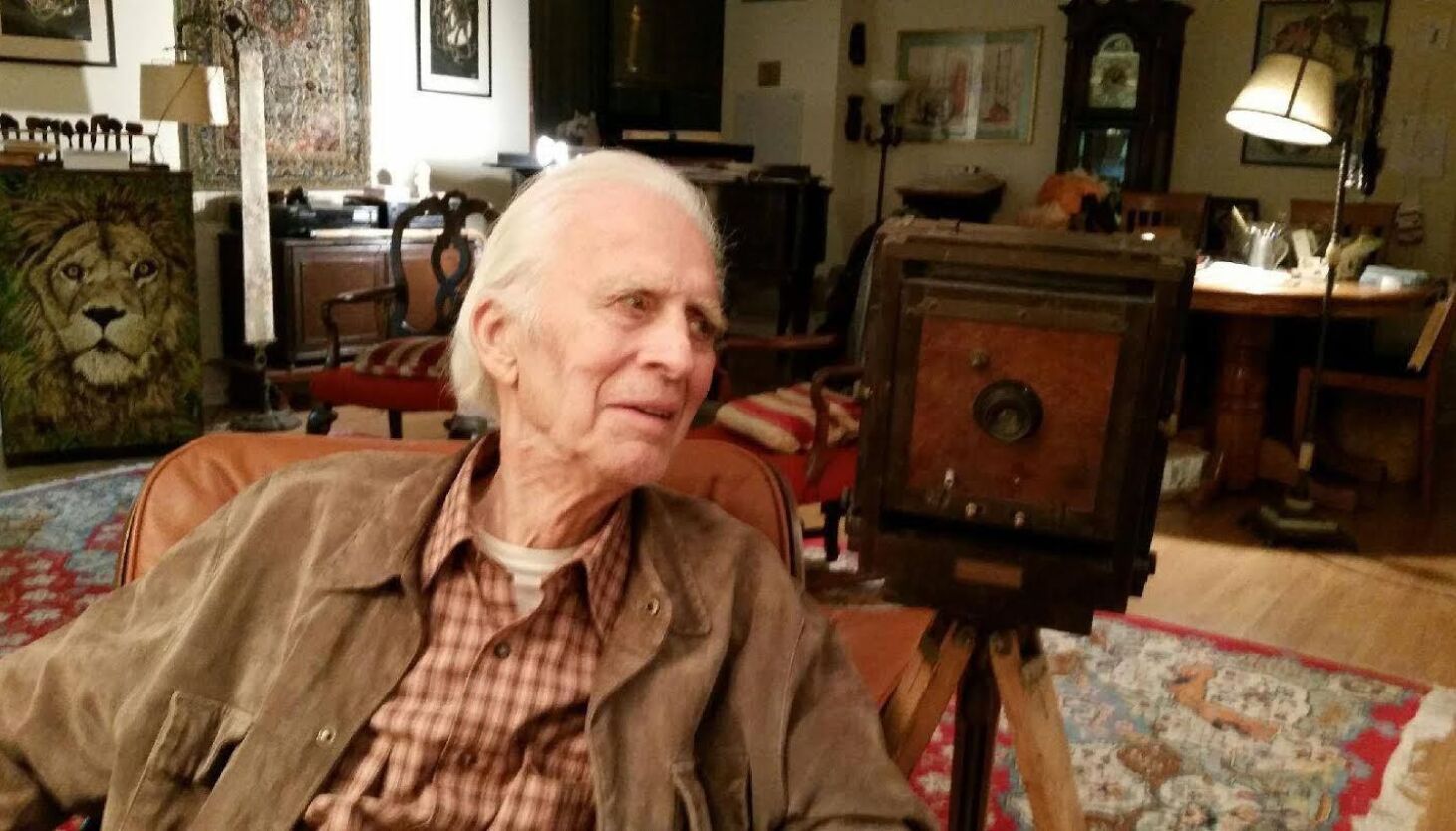 LifeInLoFiBlog's tweet card. Developed again for the first time in almost 70 years, the photos shot by the retired Hyde Park lawyer portray an America of honky-tonks and hair pomades and jukeboxes.