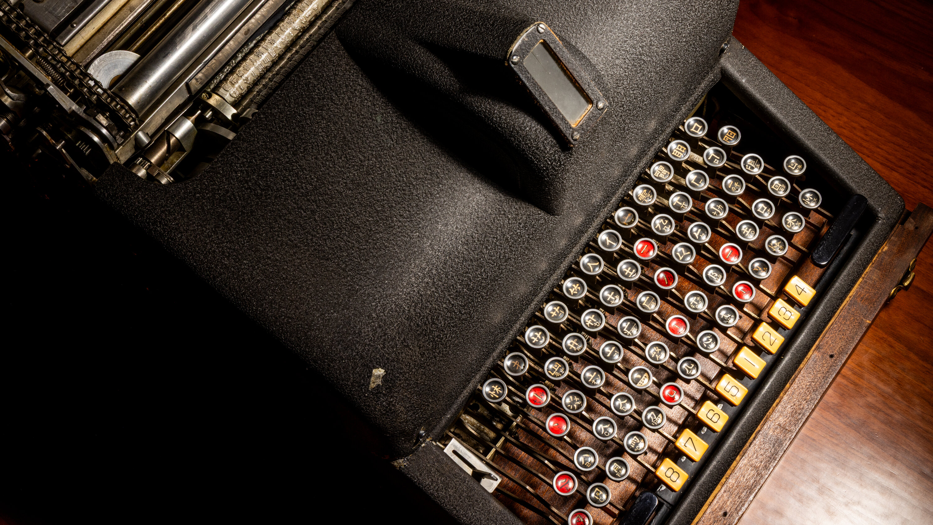 StanfordHistory's tweet card. A historian went down an 18-year rabbit hole in search of obsolete machines. But there was one he thought he’d never find.