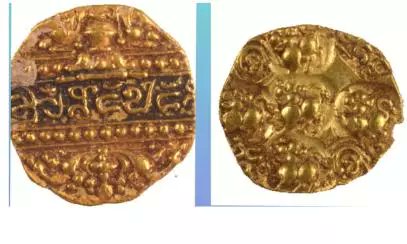 DeccanChronicle's tweet card. The inscription on the coins, written in Kannada, with characters dating to the 11th century, read: ‘Sri Gunadabedangi’ (Beauty of Virtues).”