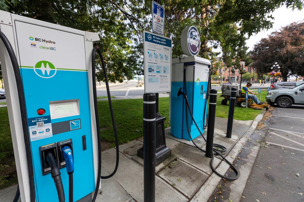 ExnerPirot's tweet card. Energy Minister Adrian Dix says the province's goals for sales of zero-emission cars are no longer "realistic."