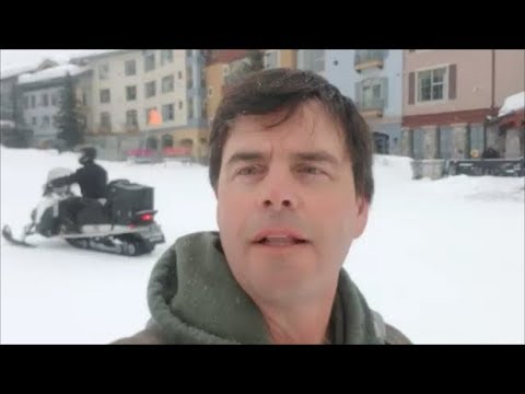 rocksetta's tweet card. Tensorflowjs while walking around a Ski Resort