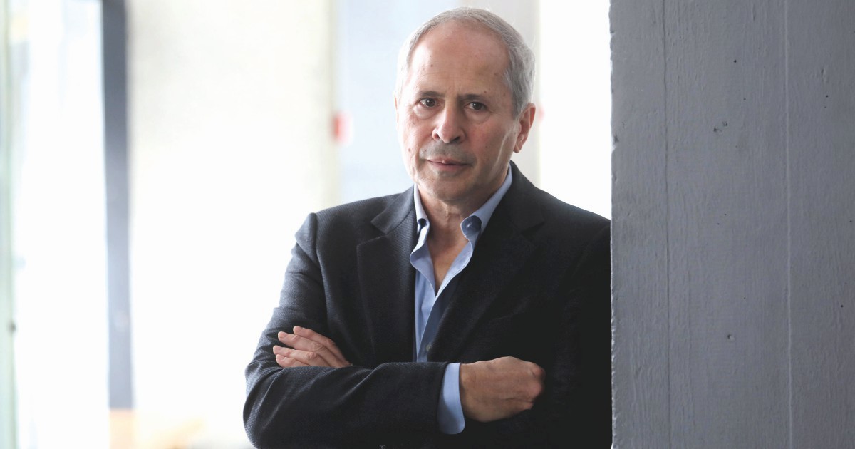 fattoquotidiano's tweet card. Leggi su Il Fatto Quotidiano l'articolo in edicola "Andrea Crisanti: “Altro che Migliori, sono apprendisti stregoni e decidono contro la scienza”" pubblicato il 31 Dicembre 2021 a firma di Giampiero...