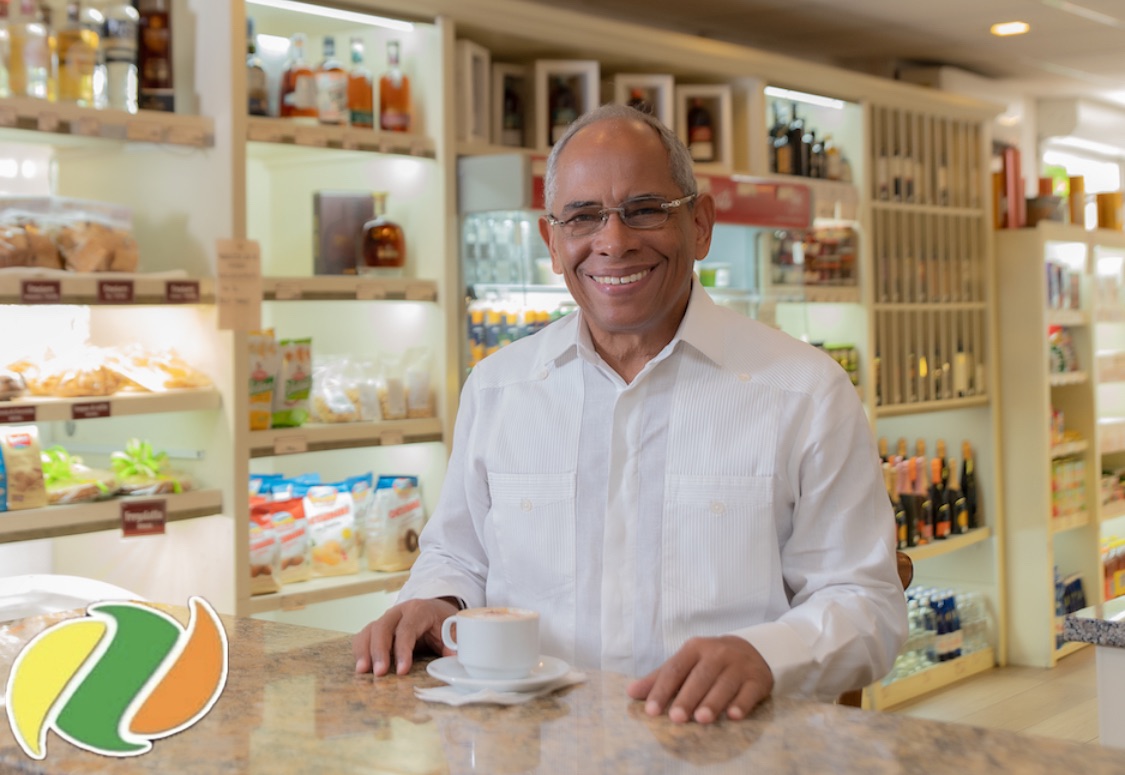 portadaoeste's tweet card. Santo Domingo. – El presidente de la República, Luis Abinader, designó al ingeniero Onéximo Antonio González como vicepresidente ejecutivo de la Operadora Metropolitana de Servicios de Autobuses...