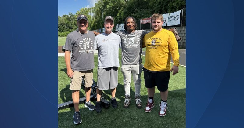 Tweet card summary image