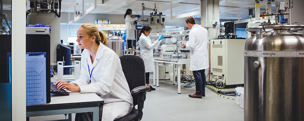 Noahpinion's tweet card. The United States continues its relative fall in university research and development funding. To become the leader among OECD nations in government funding for university research as a share of GDP,...