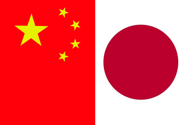 ModelshipFlag3's tweet card. 中国外交部の局長がポケットに手を入れたまま日本外務省の局長を見下ろし、日本側の局長がその前で頭を下げている姿が映った動画が拡散し、注目を集めた。 この動画は、中国中央テレビ（CCTV）系列のソーシ