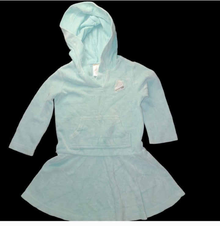 DatPrettyRed's tweet card. Thrift smarter: girls dress Gymboree girls 2t-5t, 56% off from verified 5-star seller. Good condition. Discover amazing secondhand deals daily.