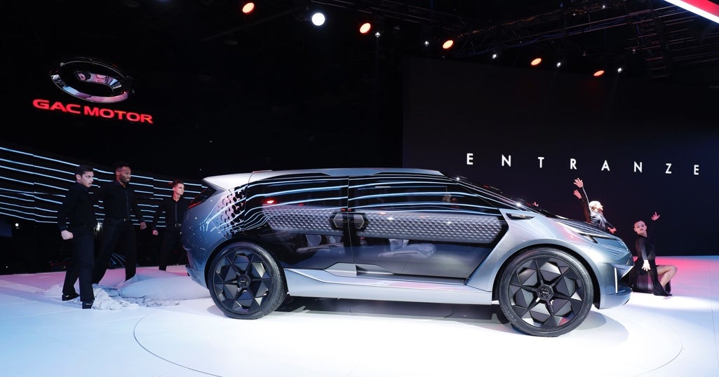 DETSmallBiz's tweet card. Reports say U.S. - China trade war is to blame for a delay for GAC Motor to enter the American market.