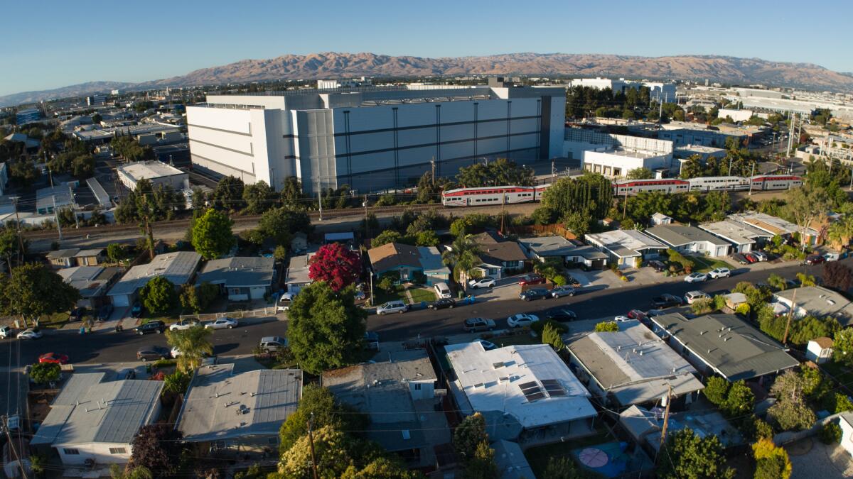 jembendell's tweet card. Experts warn that a frenzy of data center construction could delay California’s transition away from fossil fuels, raise electric bills and increase risk of blackouts