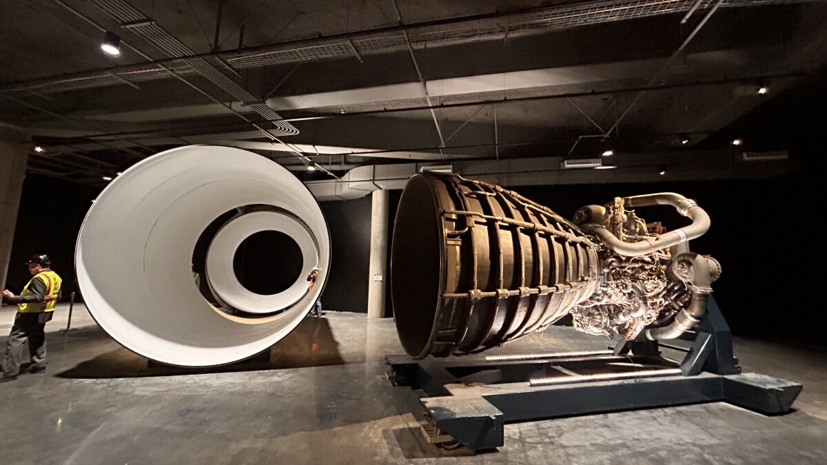 TechGeekTweets's tweet card. The soon-to-be Samuel Oschin Air and Space Center will double the amount of exhibit space at the California Science Center.