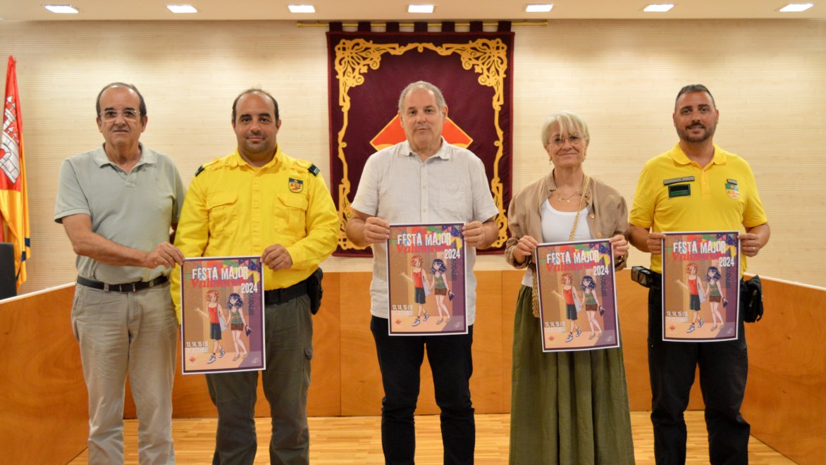 elCugatenc's tweet card. Valldoreix agraeix la implicació dels voluntaris de l’Associació de Defensa Forestal (ADF) fent-los pregoners de la Festa Major, que se celebrarà del 13 al 16 de setembre. Iñaki Ferreria, coordinador...