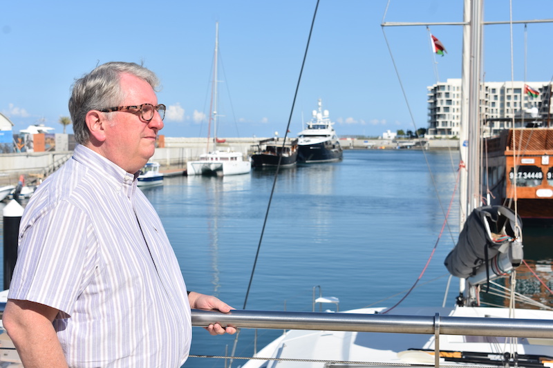 Elevenchanges's tweet card. Switzerland-based Woody Wade was in Muscat recently to conduct a scenario planning workshop for SQU and guided participants to visualise the university’s strategic future landscape.