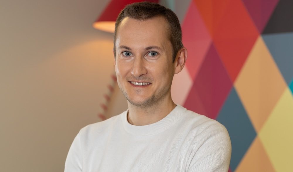 perriot_pascal's tweet card. Tribune de Sébastien BULTÉ – Directeur Associé SEO chez RESONEO La course à l’IA opérée depuis deux ans et les nouveaux usages de recherche bouleversent les stratégies SEO et offrent de nouvelles...