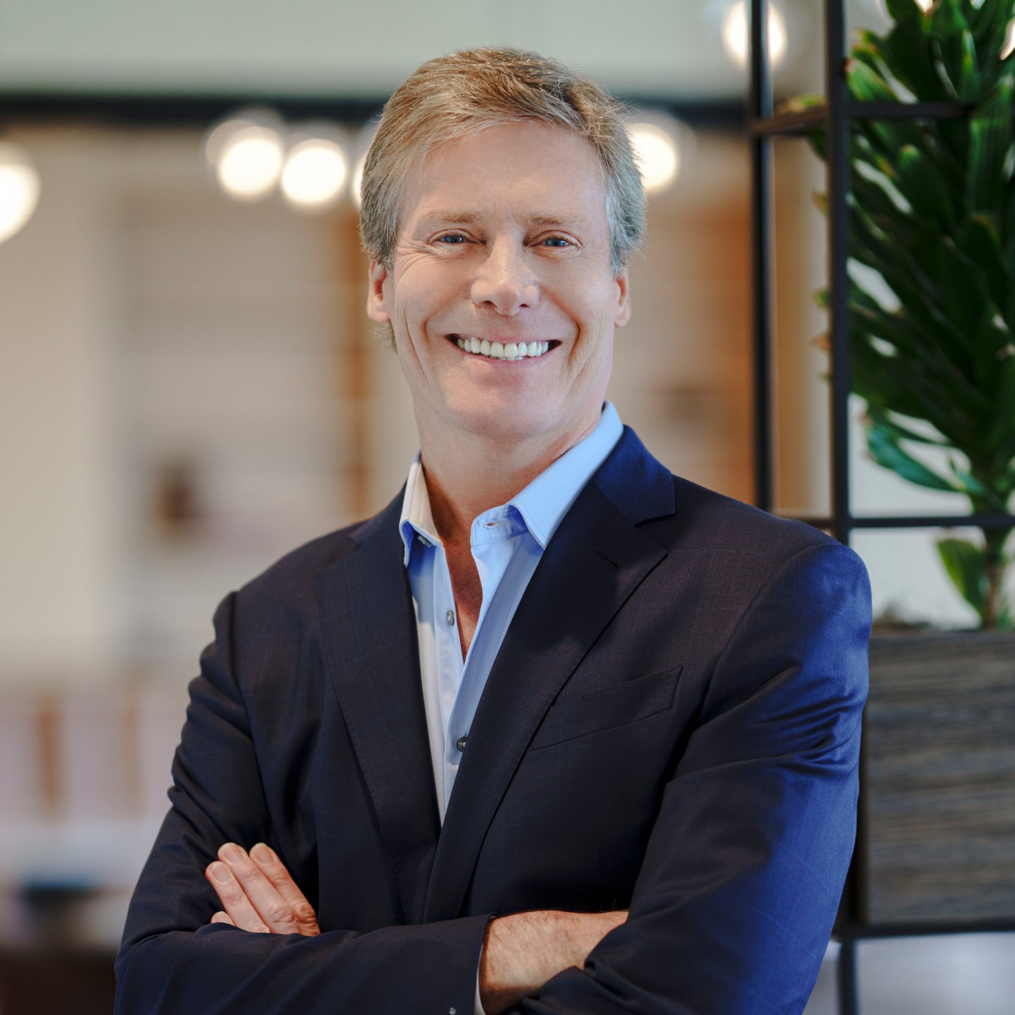 CompMIYA's tweet card. AI is already changing the skills required to perform job roles. But while 46% of workers say AI makes their jobs easier, the enthusiasm is not universal - in fact over a third want it banned from...