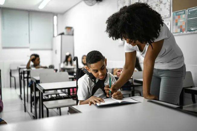 PeerTutoring's tweet card. Explicit, systematic instruction is also critical for students with dyslexia, ADHD and other learning disabilities, says one expert.