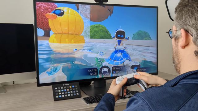 davinkevin's tweet card. Kevin Davin (@davinkevin@davinkevin.fr)