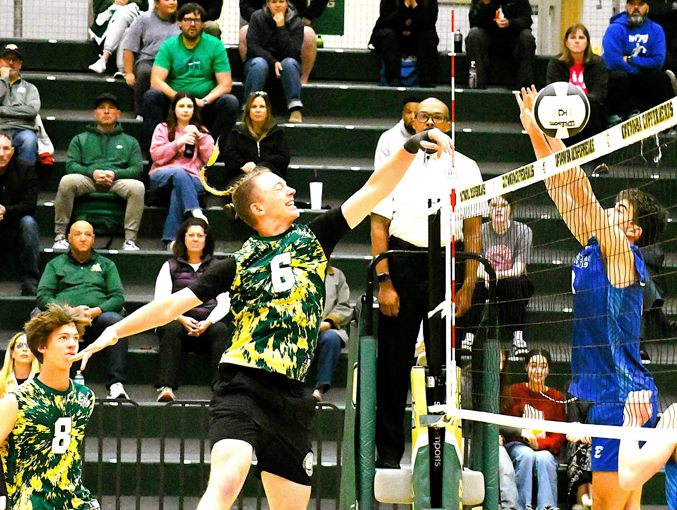 FortPrep's tweet card. For the second time in three years, the Catawba Ridge Copperheads boys’ volleyball team is headed to the state championships. Catawba Ridge swept the Eastside Eagles 3-0 (25-19, 25–12, 25-18) to win...