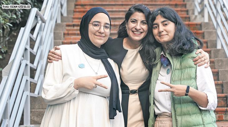 mujdesin's tweet card. Müjde Esin, dezavantajlı kız öğrencilere bilgis...