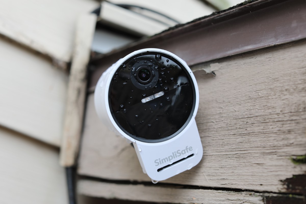 iotguide's tweet card. SimpliSafe has announced the addition of Active Guard Outdoor Protection to its monthly subscription offerings. The new tier includes an added layer of