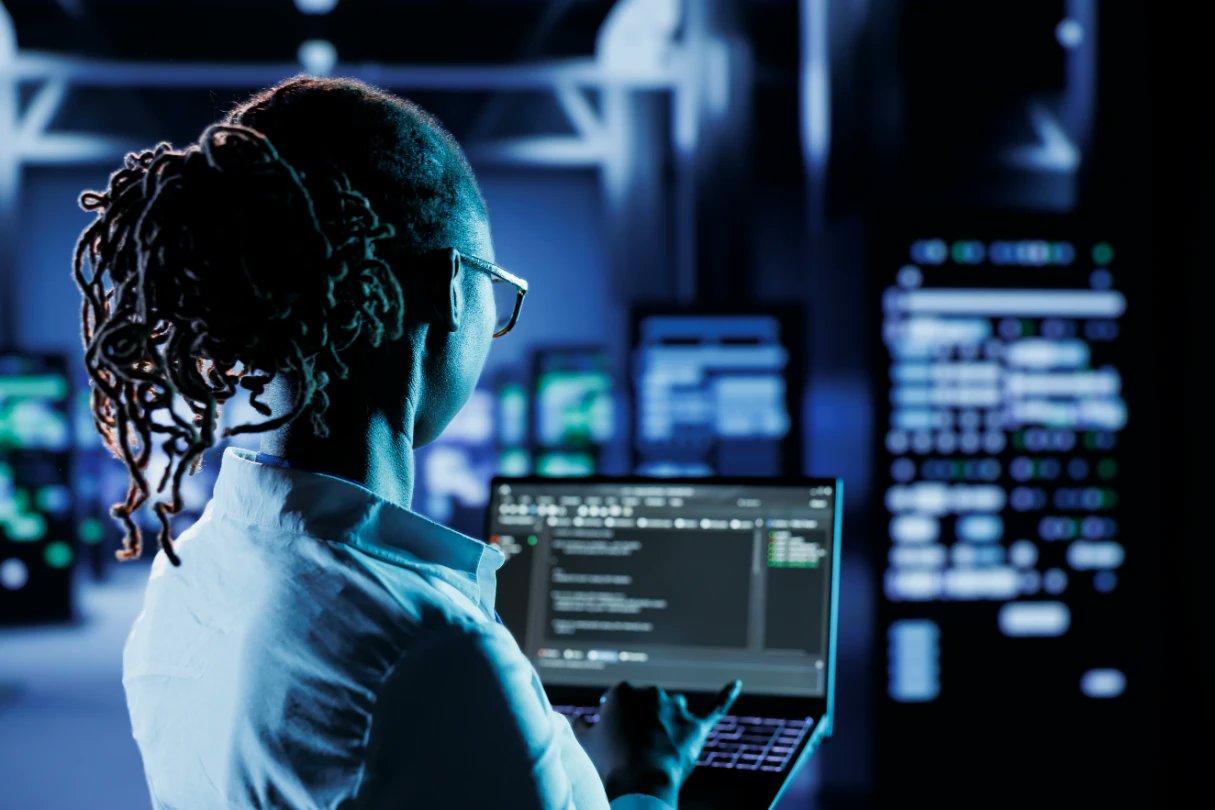 ExpenseLogic's tweet card. IT leaders and CIOs are under constant pressure to control expenses without stalling innovation. According to Gartner, global IT spending is projected to re ...