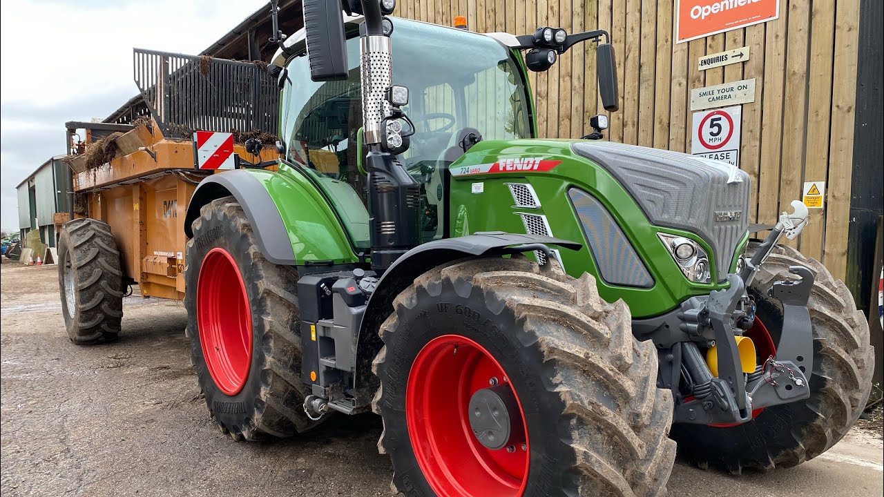 MartynSchoepp's tweet card. Day 347 #Ollyblogs #LockDownLearning #farming fendt 724 gen6 demo