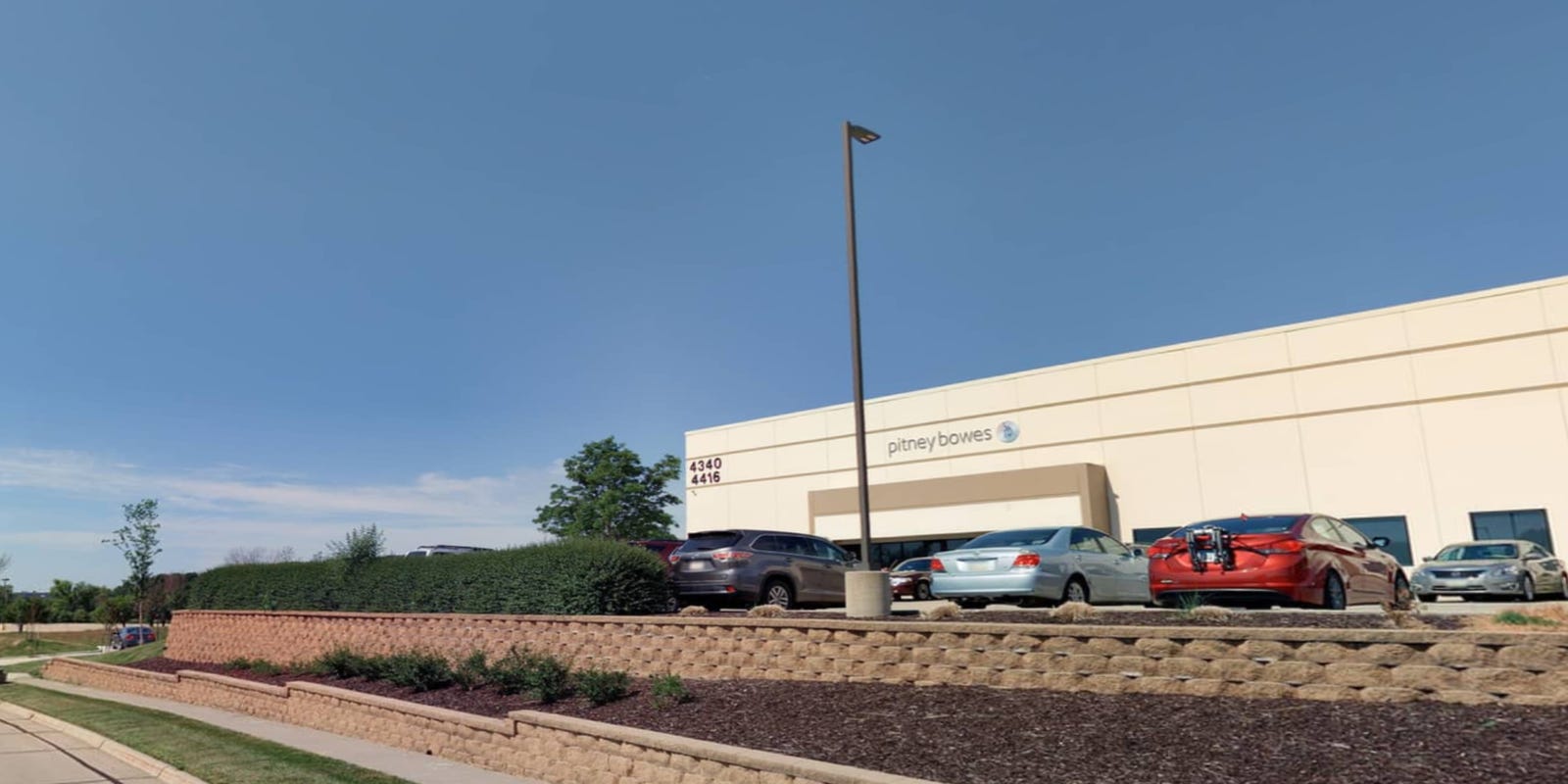 DeskCalc's tweet card. A company specializing in mailing and shipping is preparing to close its Urbandale facility is closing and laying off almost 170 workers. Why?
