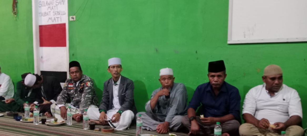 mtjek_id's tweet card. Majelis Nurussalam rayakan milad ke-4 dengan pengajian Muharram. Ratusan jamaah hadir, penuh haru dan doa untuk keberkahan.