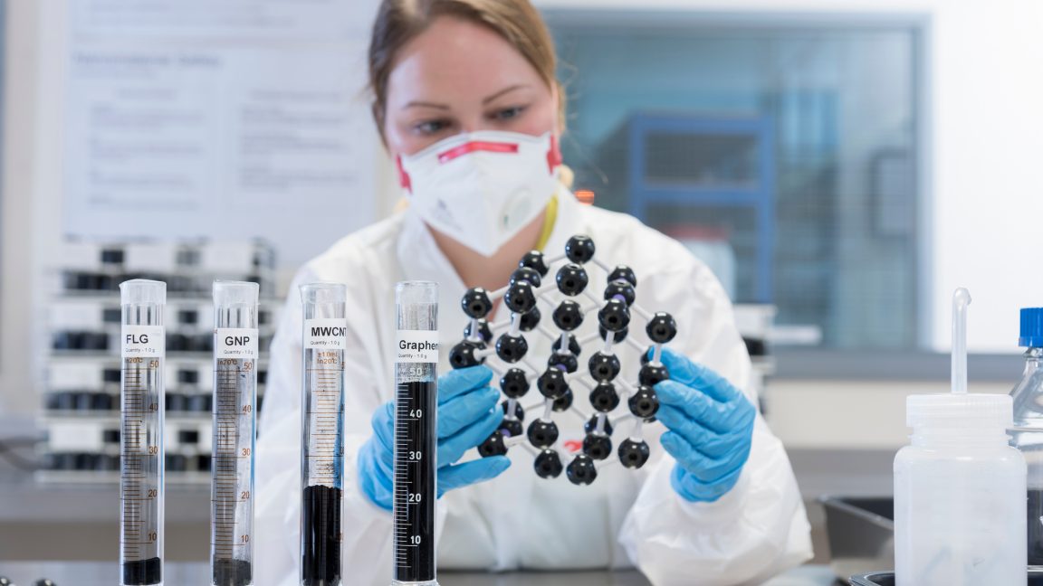 randomoracle's tweet card. Losing access to Authy leads to another reckoning with Google’s security model.