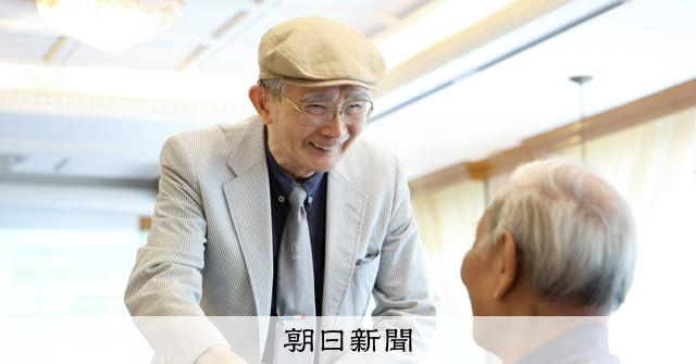 chacoder1's tweet card. 　80年前の1945年10月25日、台湾で日本による植民地統治が終わり、約48万人の邦人引き揚げが本格化した。台湾生まれの「湾生（わんせい）」で、当時13歳の少年もその一人。台湾で育まれた味覚でチョコ…