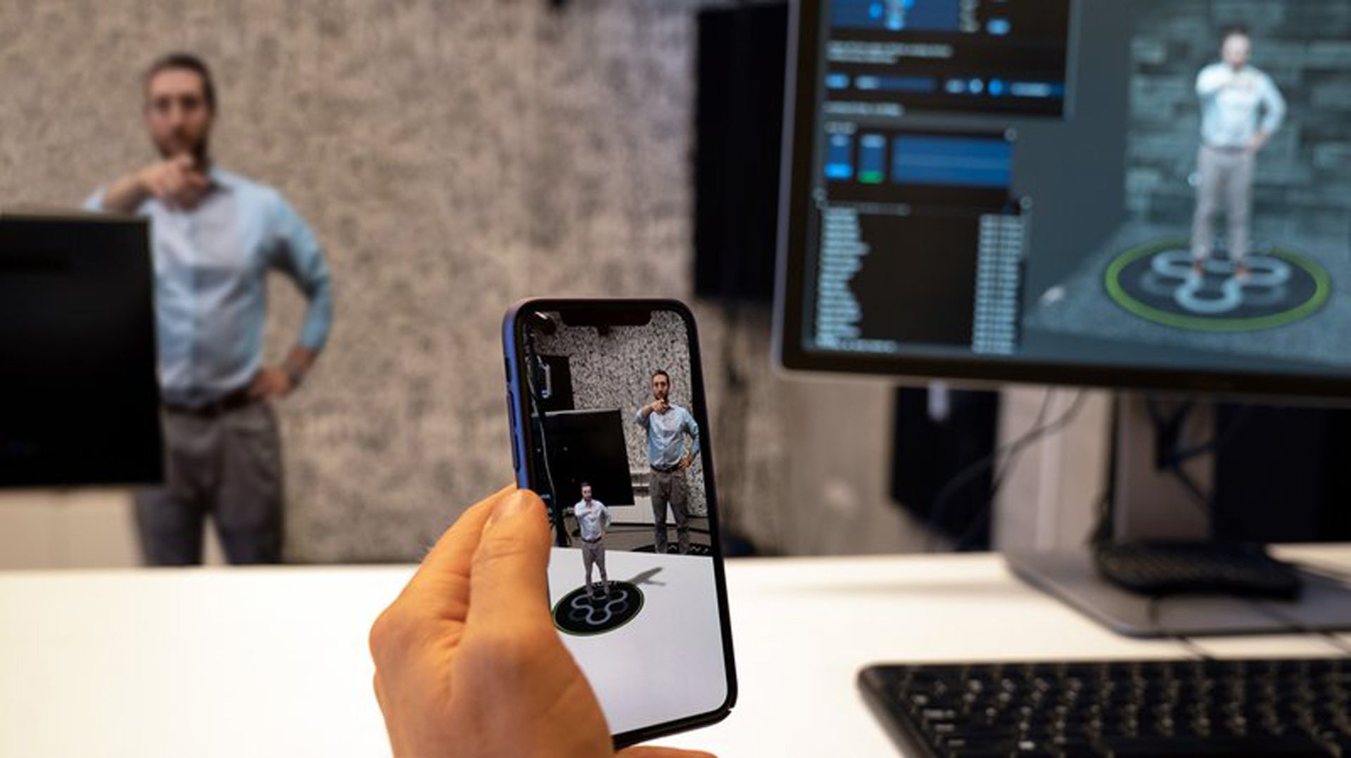 HowToCreateVR's tweet card. Jaunt, the cinematic VR company that pivoted to AR last year, today announced it has sold its software, technology, and “certain other assets” to American telecom Verizon. Neither company has...