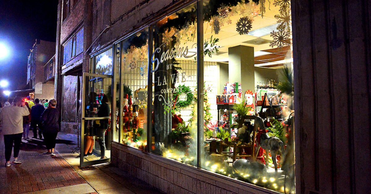 SpeechDoc's tweet card. If you are looking for a getaway this holiday season that’s an easy drive from home, visit Mount Pleasant, Texas, where the city is presenting Boots & Bells:...