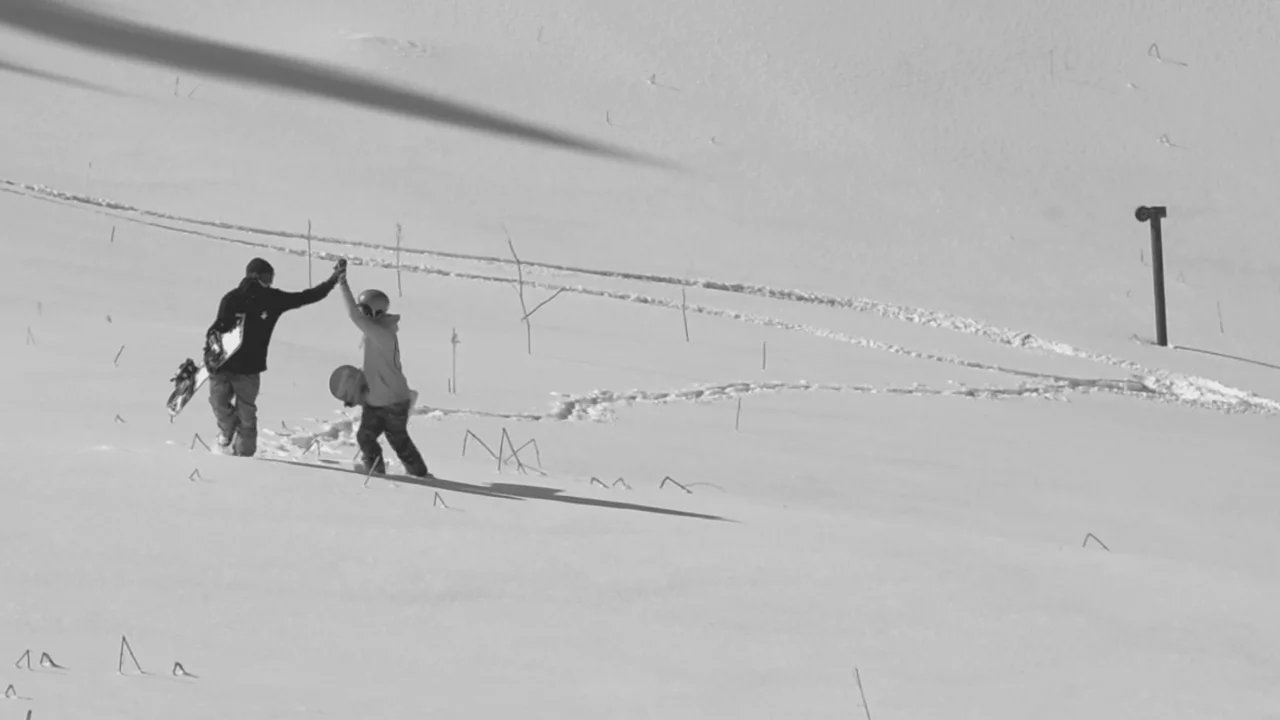 brocodewear's tweet card. Brocode Wear представя Мони и Пепо