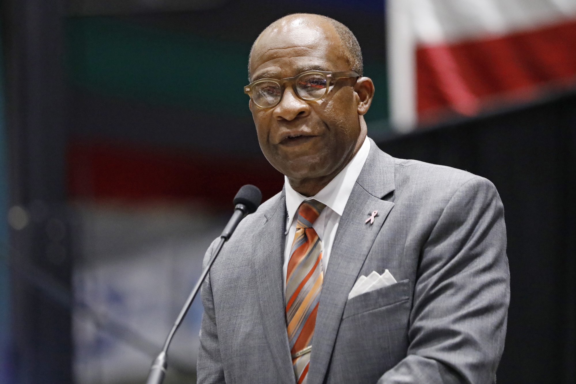 dennis_linux's tweet card. Johnny DuPree, a Democrat who served as the mayor of Hattiesburg, Mississippi, for 16 years, has flipped a Republican-held Mississippi Senate seat.