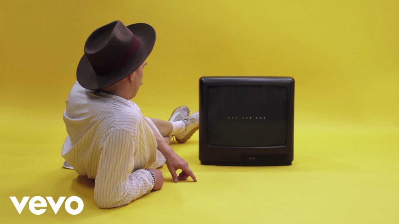 csdm_solution's tweet card. OLSSON - Hold On ft. Mapei