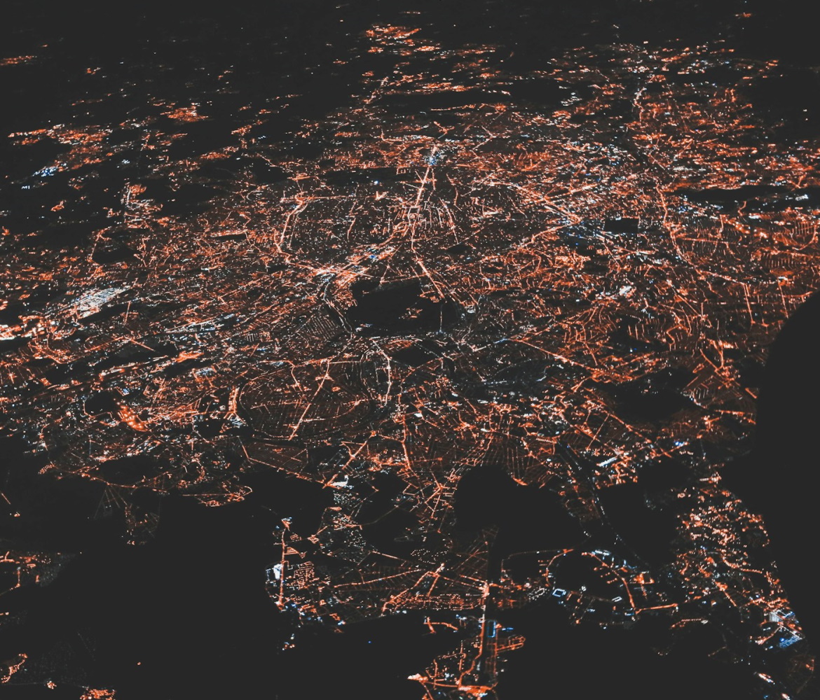 IMTechfr's tweet card. Le projet NF-MUST vise à créer une architecture réseau dynamique, partagée et flexible pour faciliter la communication entre divers secteurs.