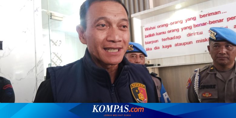 kompascom's tweet card. Polda Jateng menyelidiki kematian misterius dosen perempuan di Semarang. Polisi berpangkat AKBP menjadi penemu jenazah dosen tersebut.