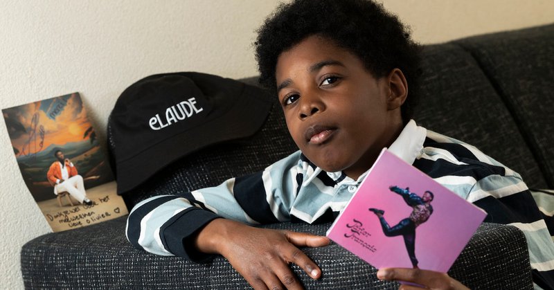 Tweet card summary image