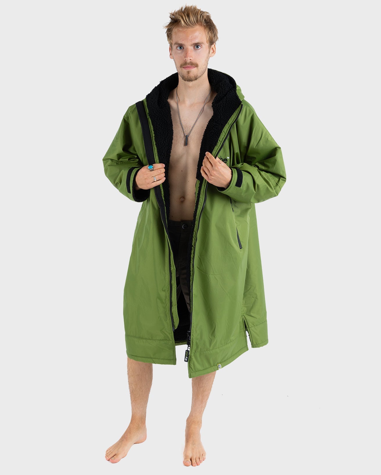 kimkorn's tweet card. Forest Green & Black long sleeve ultimate warmth outdoor change robe. The Dryrobe Advance. All weather changing robe. Simply the Warmest outdoor change robe on the planet.