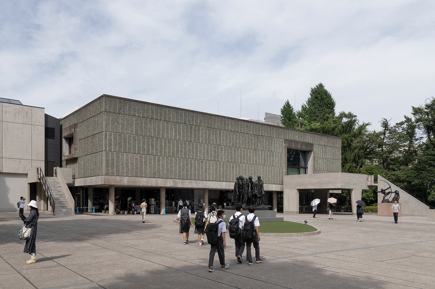 _spacemakers_'s tweet card. National Museum of Western Art, 1959 I Le Corbusier