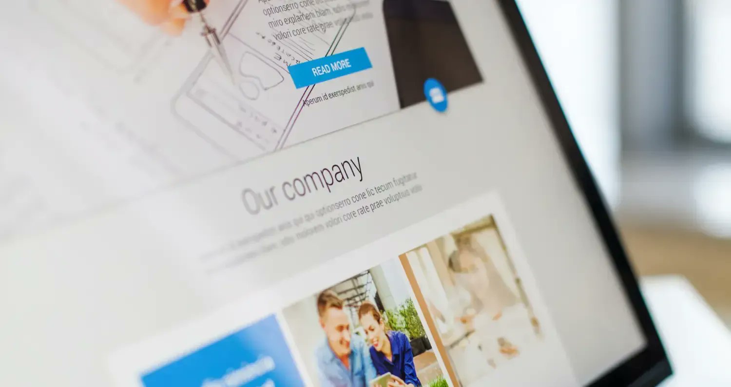 so53web's tweet card. Single page websites can have advantages and disadvantages regarding SEO (Search Engine Optimisation). This article explores both.