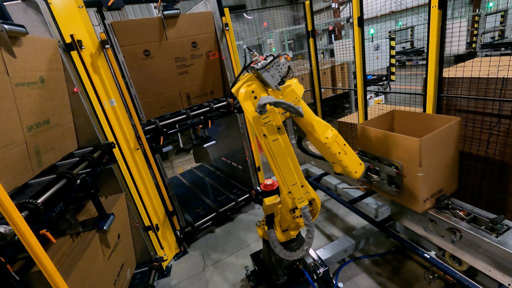 MotionControls's tweet card. Automate case erecting with flexible robotic systems for multiple case sizes. Improve efficiency, save floorspace, reduce downtime in your packaging process.