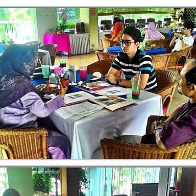 unisel_alumni's tweet card. @uniselalumniconnect • Instagram photo