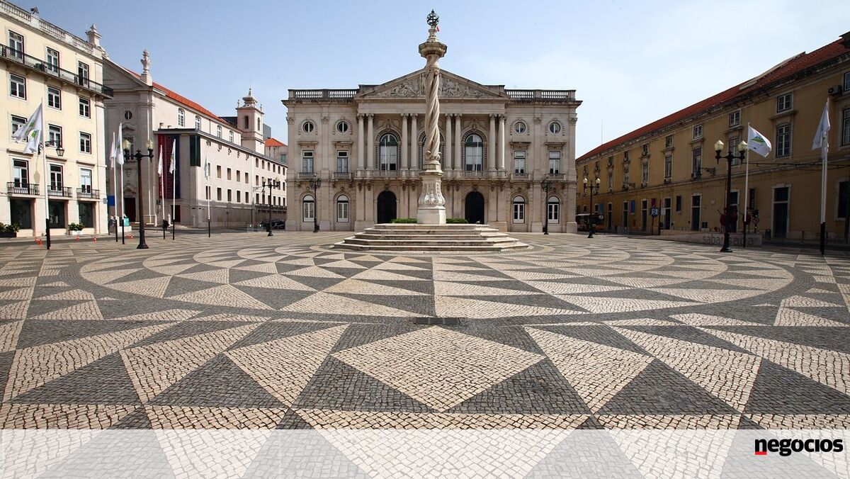 ProjectosUtopia's tweet card. O IMT volta a crescer no país, mas mais nas periferias dos grandes centros, e os impostos sobre o património continuam a ser a principal fonte de receita fiscal das câmaras. No geral, as autarquias...