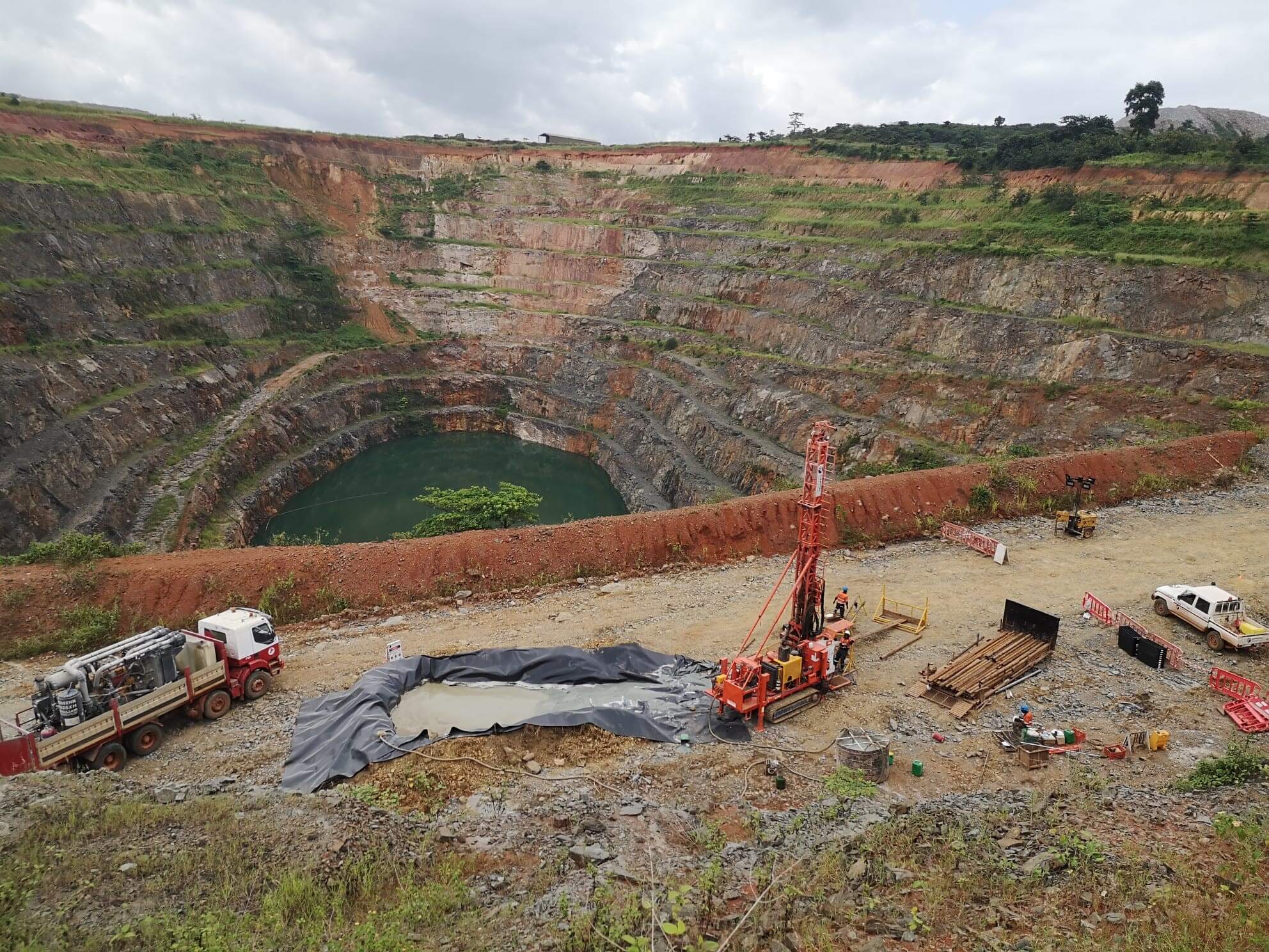 CritProductions's tweet card. In March 2020, Côte d’Ivoire closed its borders amid the pandemic. Expat workers were suddenly locked in, with no idea of how events would unfold.