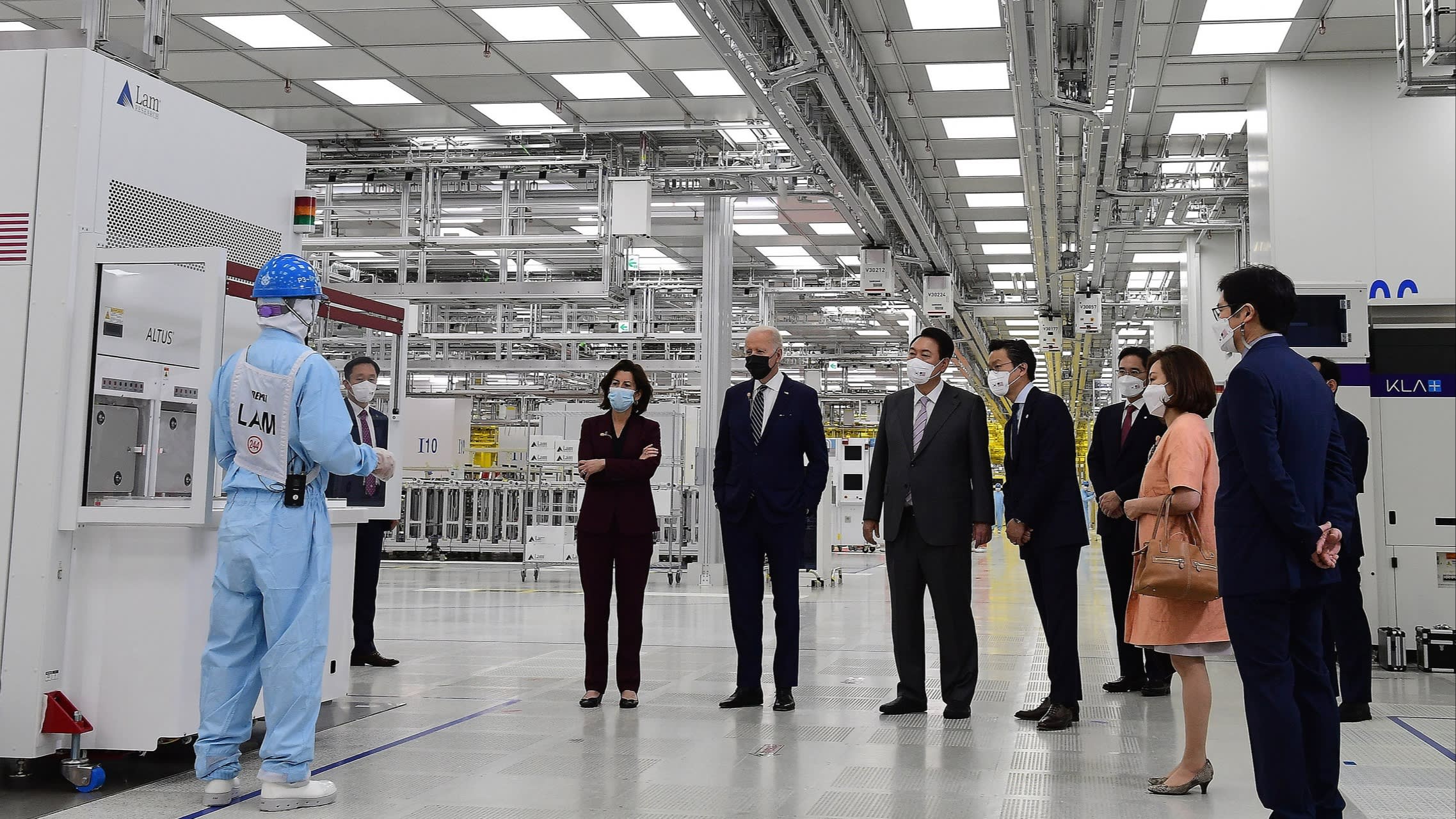 TechCentralWiki's tweet card. Seoul expresses concern about ‘guardrails’ in Chips Act affecting US subsidies and Chinese expansion