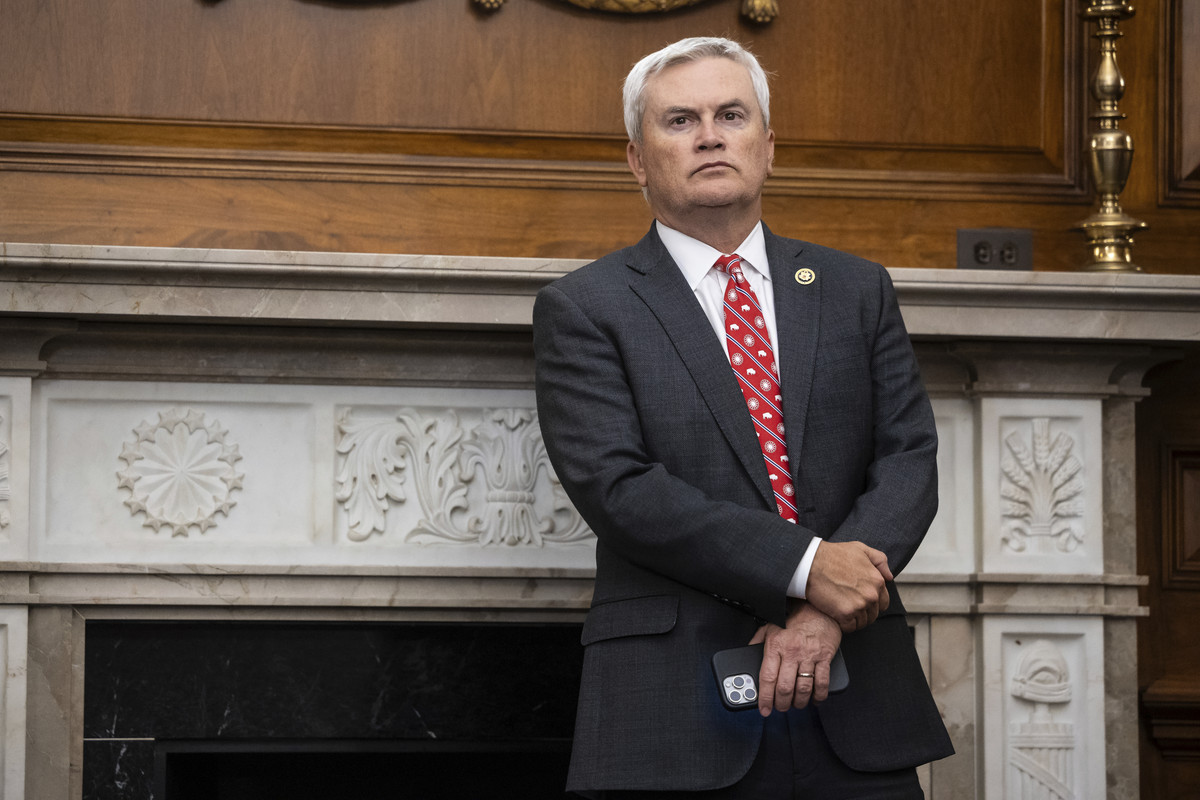 politico's tweet card. A House committee was forced to issue a subpoena to DOJ compelling the release of the materials.