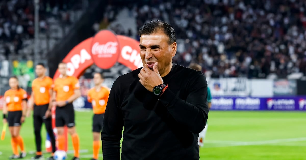 encanchacl's tweet card. Tras la derrota de Santiago Wanderers como local ante Santiago Morning, todo indica que el entrenador será cesado.