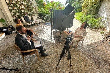 correio's tweet card. A série documental Crime da 113 Sul, sobre o assassinato do casal Villela, estreia hoje no Globoplay. Ao Correio, os repórteres Gabriel Tibaldo e Reynaldo Turollo Jr falam sobre o processo de...