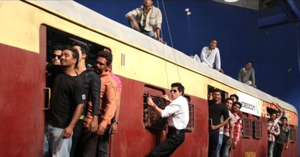 rediffmovies's tweet card. 'In almost every film, Shah Rukhbhai has done a lot of his own stunts.'