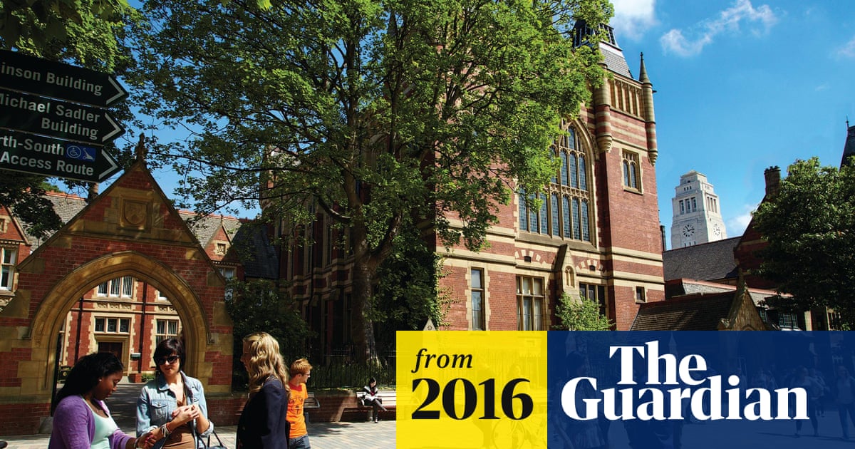 CD_WebDesign's tweet card. Students will be able to use Moocs - massive open online courses - to gain accreditation towards final qualification